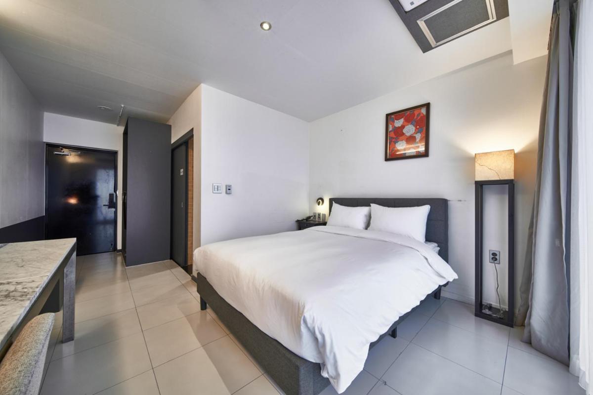 Lareem Boutique Hotel Yerye-dong Buitenkant foto