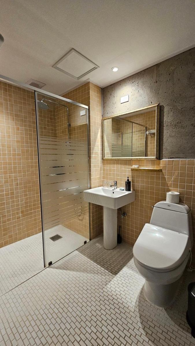 Lareem Boutique Hotel Yerye-dong Buitenkant foto